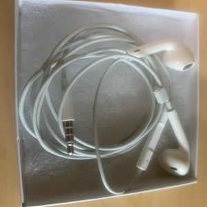Headphones for iPhone or iPad